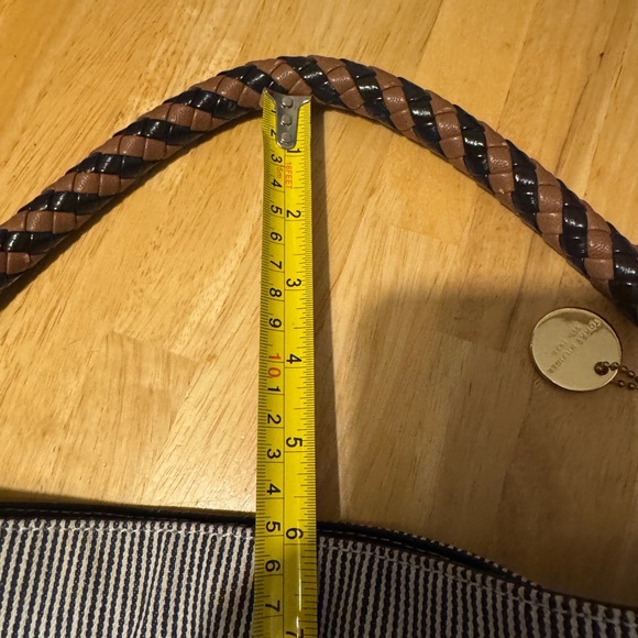 Tommy Hilfiger Striped Purse Bag - Picture 11 of 11